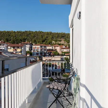 Mikelanna Aegean Skyline Apartment Neos Marmaras