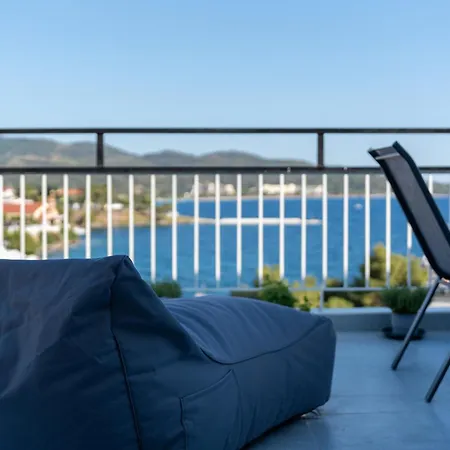Mikelanna Aegean Skyline Apartament