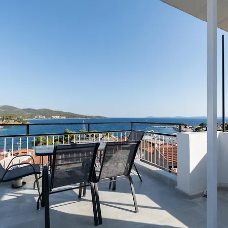 Mikelanna Aegean Skyline Apartament